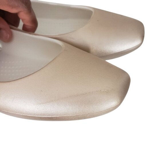 Crocs Sloane Ballet Flats - Picture 11 of 11